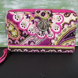 Large Quilt Vera Bradley Zip Wallet 7.75" x 5" CC Slots Open Compts ID Coin/Bill